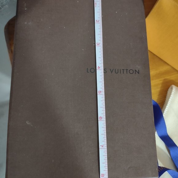 LOUIS VUITTON Gift Box/Dust Bag/Gift Tag/Ribbon Bundle - Picture 3 of 16